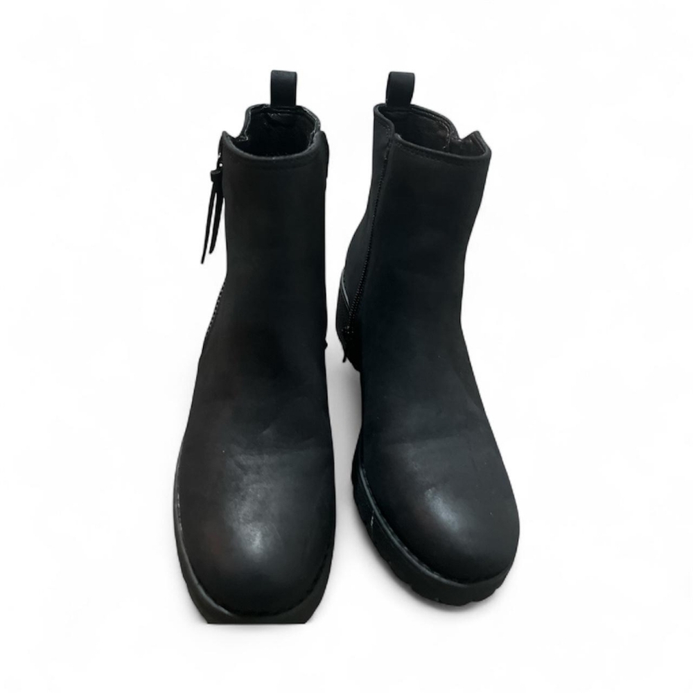 Stylish Black Ankle Boots New